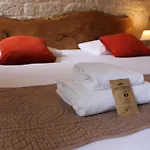 Restaurant Des Grottes Du Pech Merle Hotel 2*