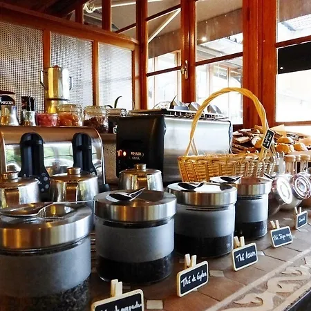 Restaurant Des Grottes Du Pech Merle Hotel