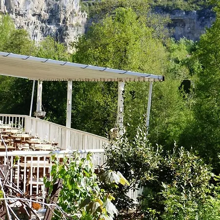 Restaurant Des Grottes Du Pech Merle Hotel Cabrerets