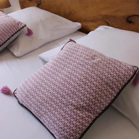 Restaurant Des Grottes Du Pech Merle Cabrerets