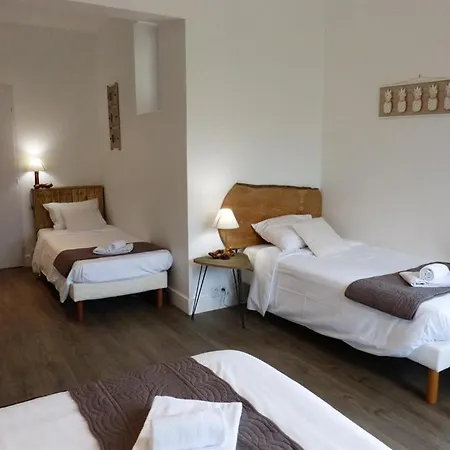 Hotel Des Grottes Cabrerets